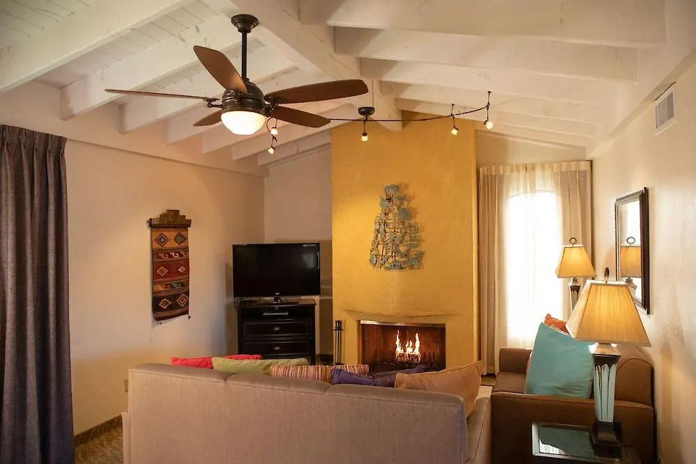 Scottsdale Camelback Resort 4*,